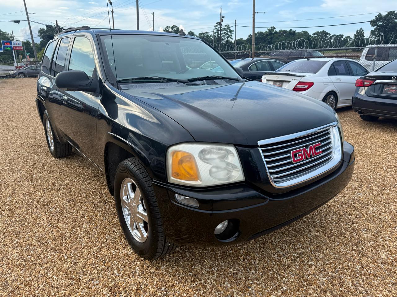 GMC Envoy SLE-1 2WD 2007