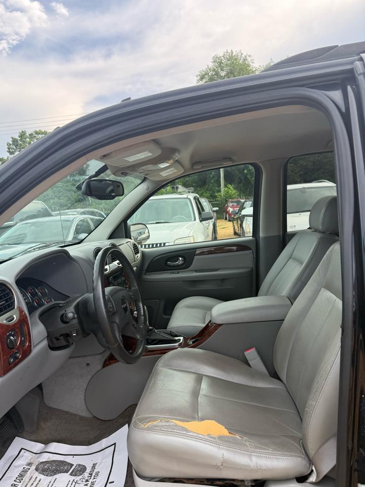 GMC Envoy SLE-1 2WD 2007