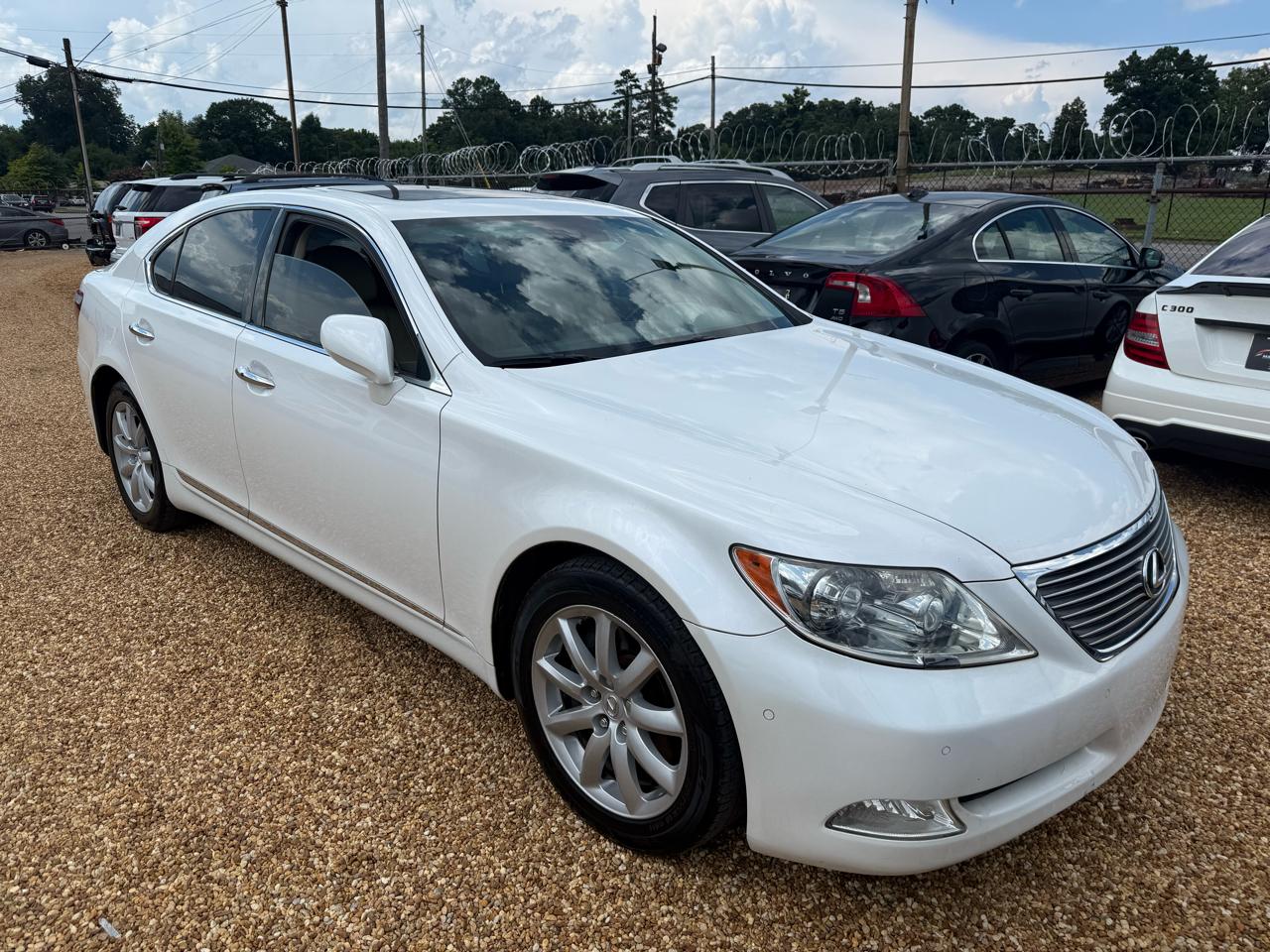 Lexus LS 460 Luxury Sedan 2009