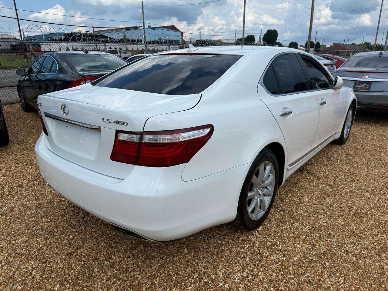 Lexus LS 460 Luxury Sedan 2009