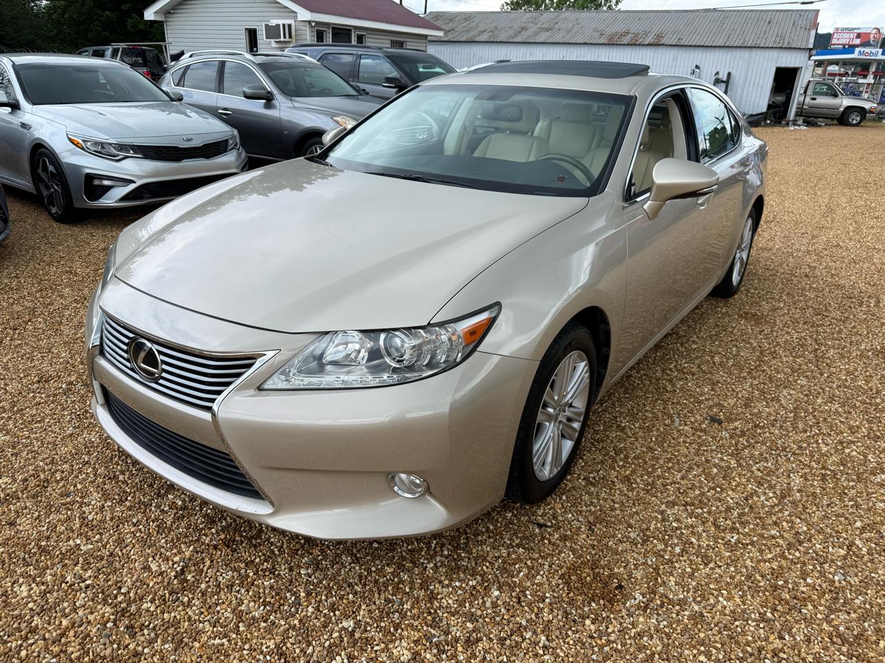 Lexus ES 350 Sedan 2013