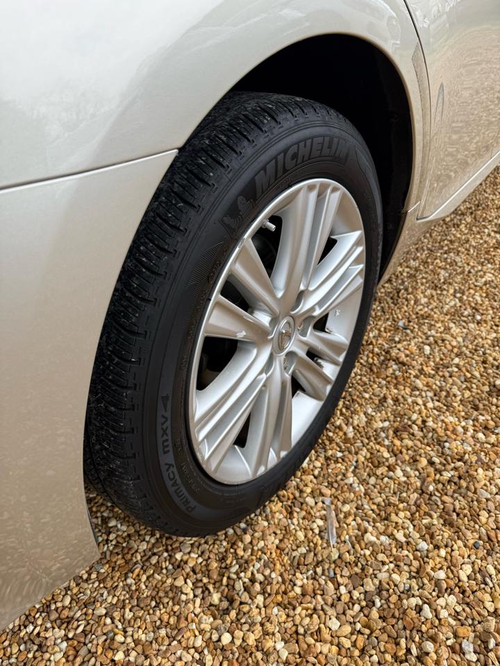 Lexus ES 350 Sedan 2013