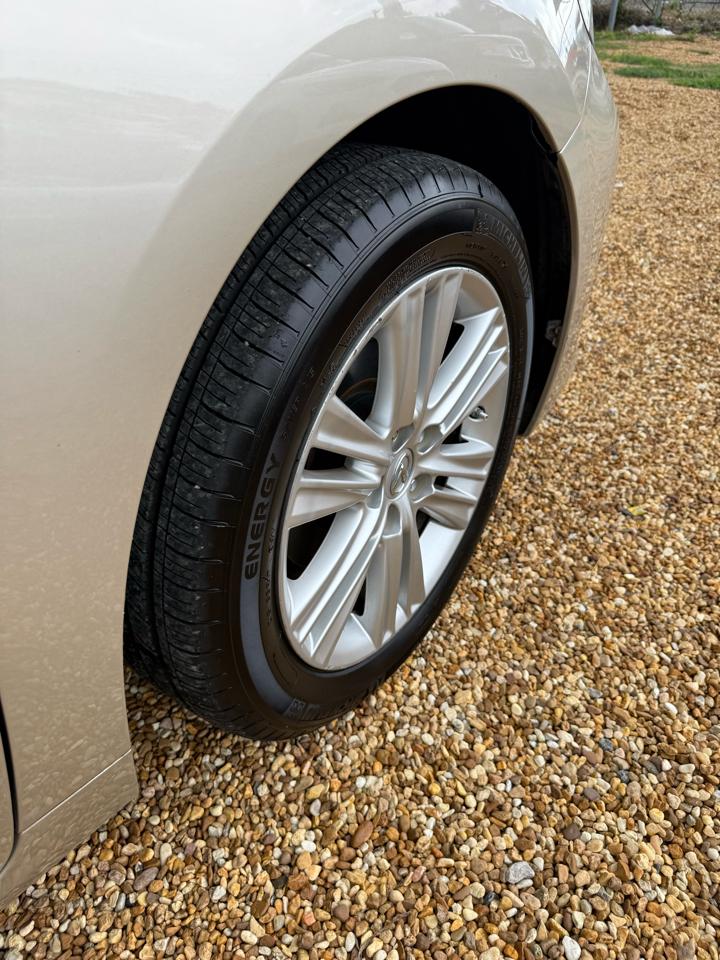 Lexus ES 350 Sedan 2013