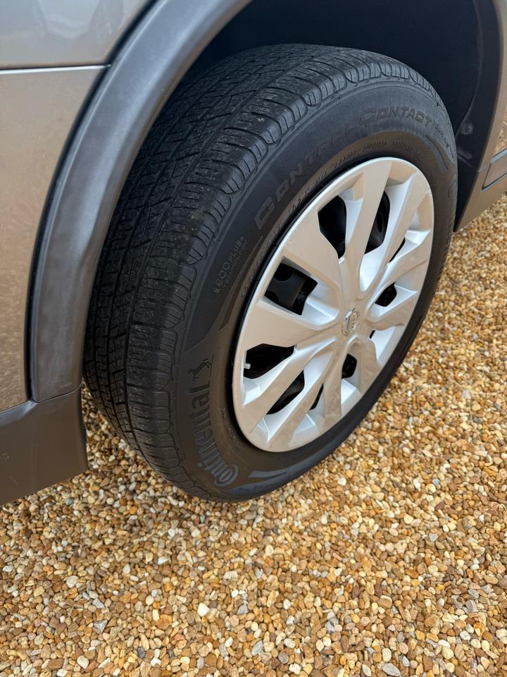 Nissan Rogue SV AWD 2015