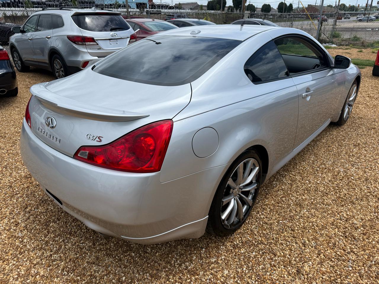 Infiniti G37 Base 2008