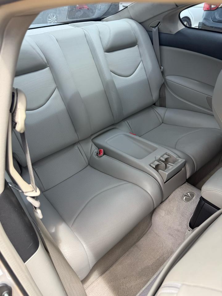 Infiniti G37 Base 2008