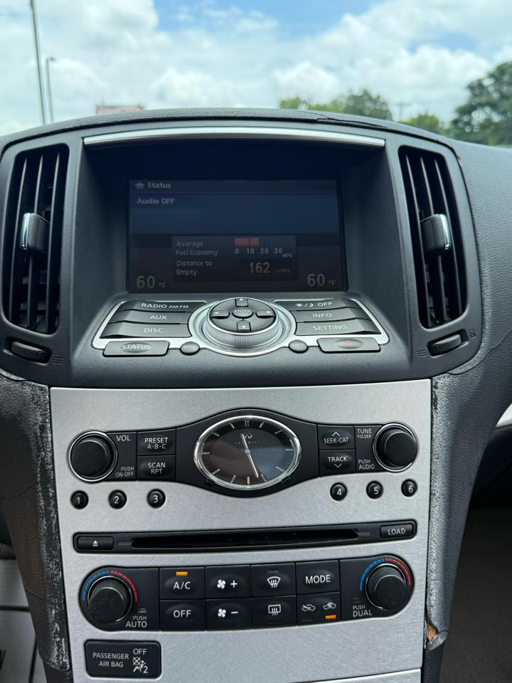 Infiniti G37 Base 2008