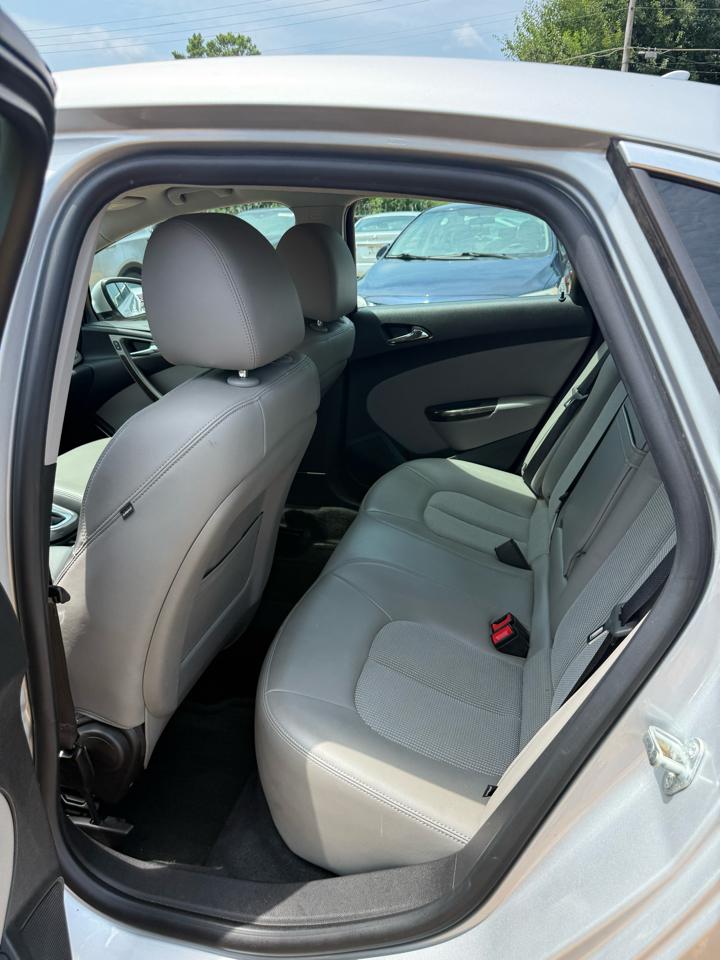 Buick Verano Convenience 2013