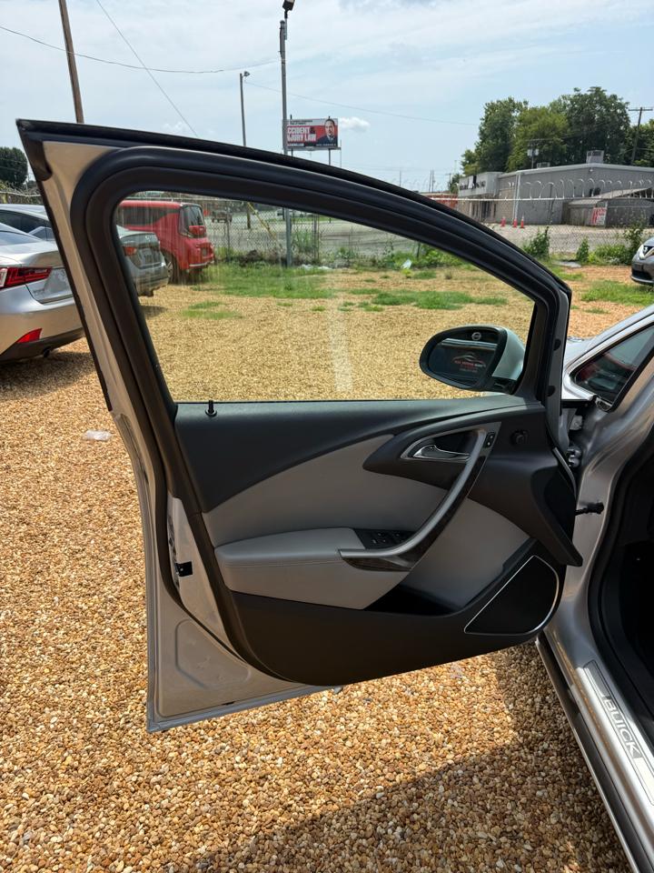 Buick Verano Convenience 2013