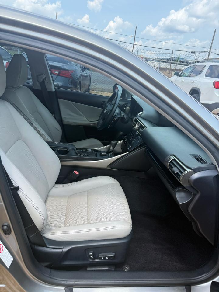 Lexus IS 250 RWD 2014