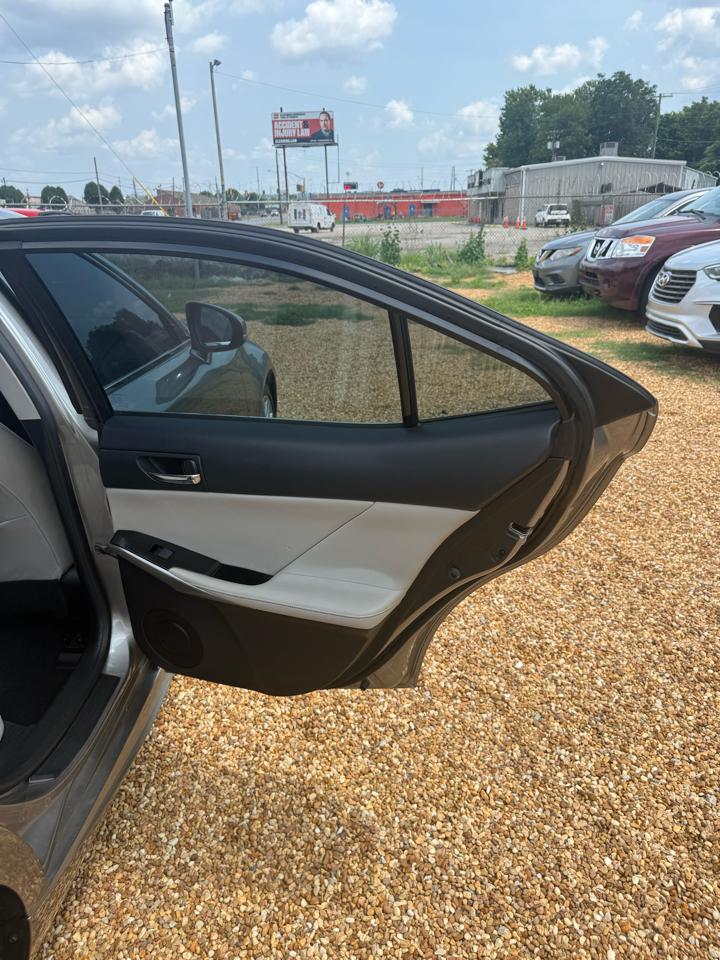 Lexus IS 250 RWD 2014