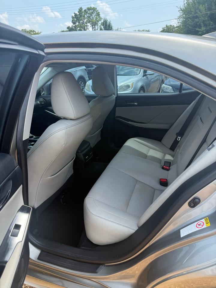 Lexus IS 250 RWD 2014