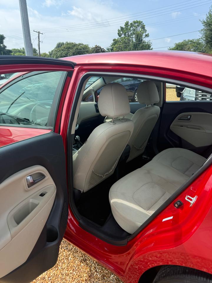 Kia Rio EX 2013