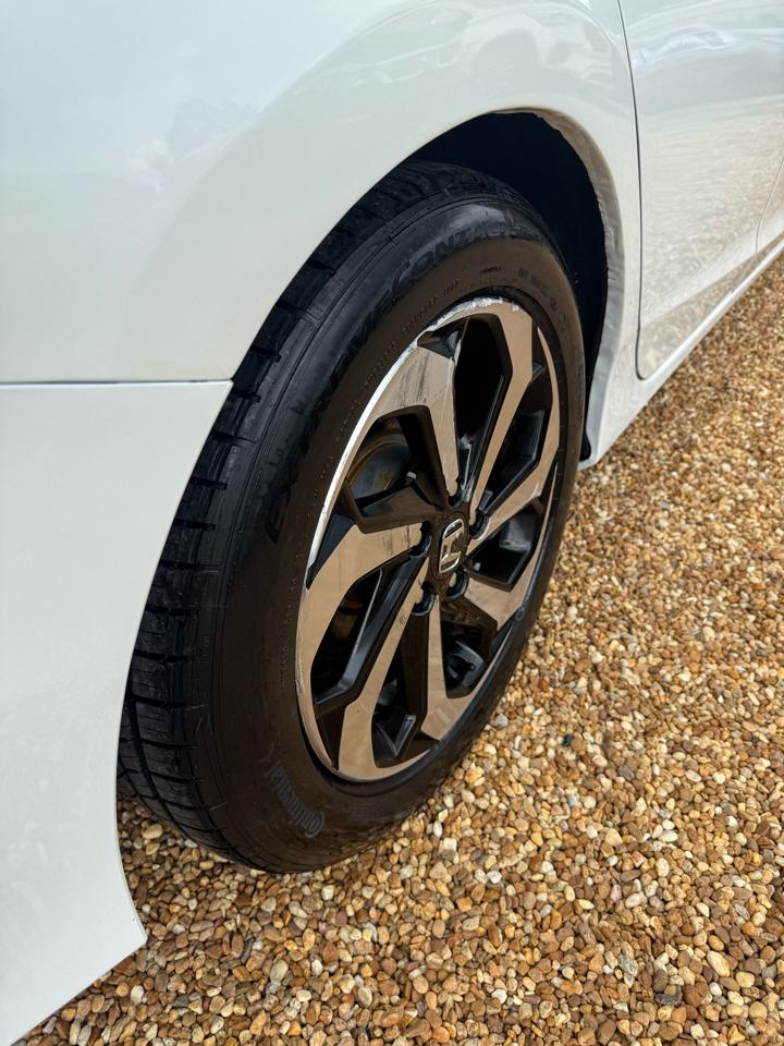 Honda Accord EX-L Sedan V6 CVT w/ Honda Sensing 6-Spd AT 2016