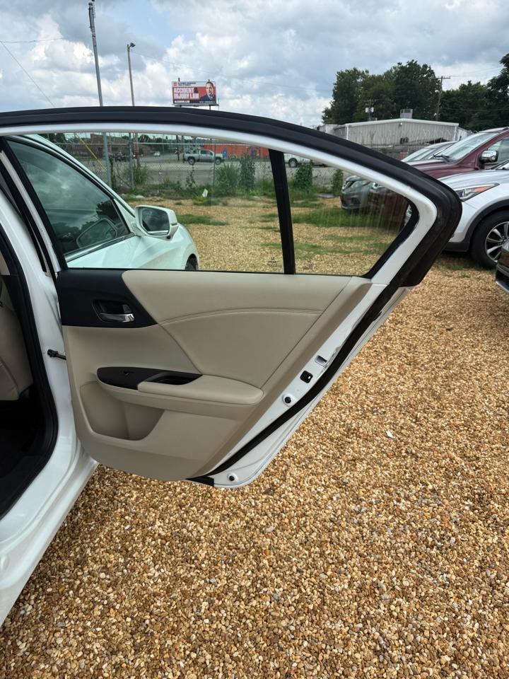 Honda Accord EX-L Sedan V6 CVT w/ Honda Sensing 6-Spd AT 2016