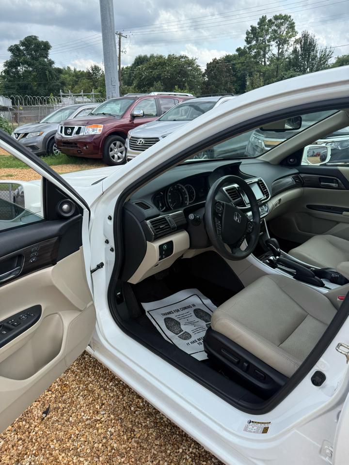 Honda Accord EX-L Sedan V6 CVT w/ Honda Sensing 6-Spd AT 2016