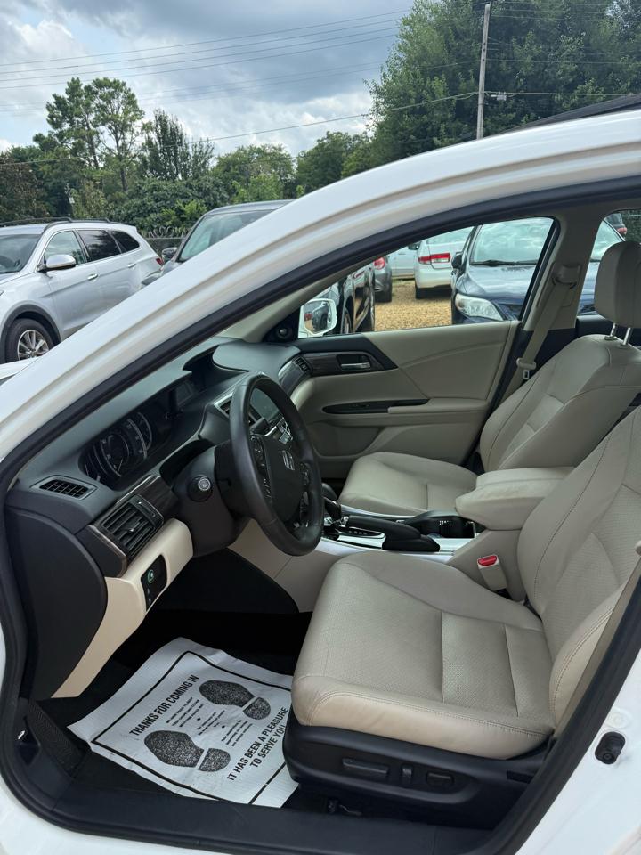 Honda Accord EX-L Sedan V6 CVT w/ Honda Sensing 6-Spd AT 2016