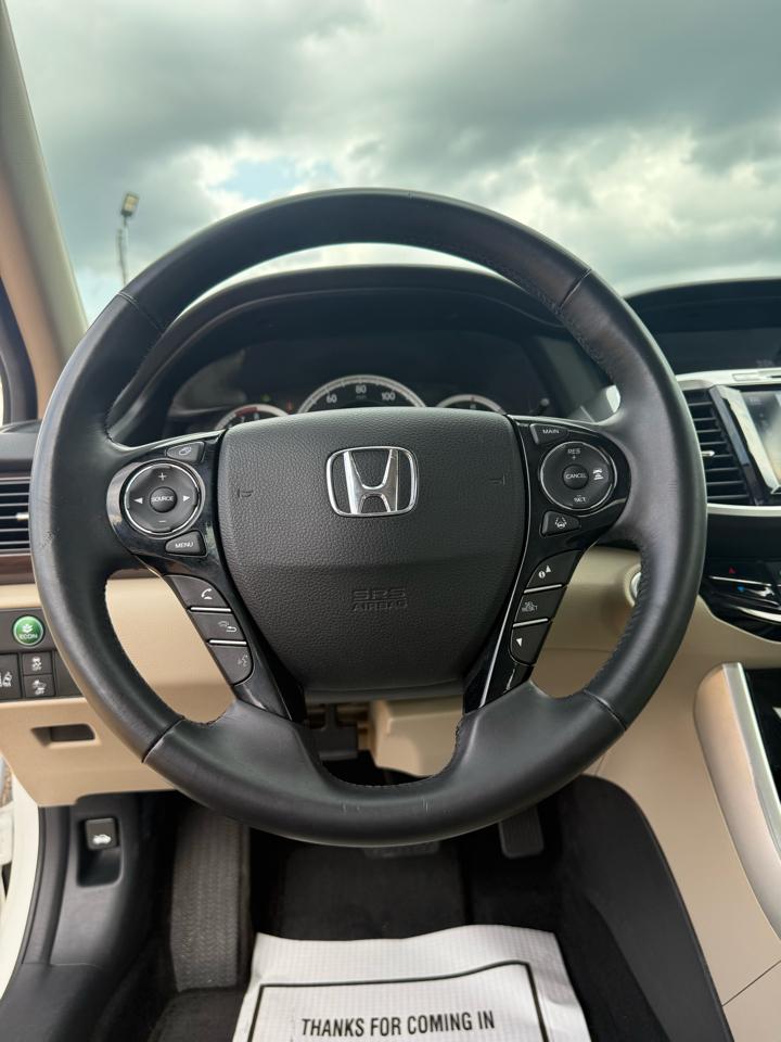 Honda Accord EX-L Sedan V6 CVT w/ Honda Sensing 6-Spd AT 2016