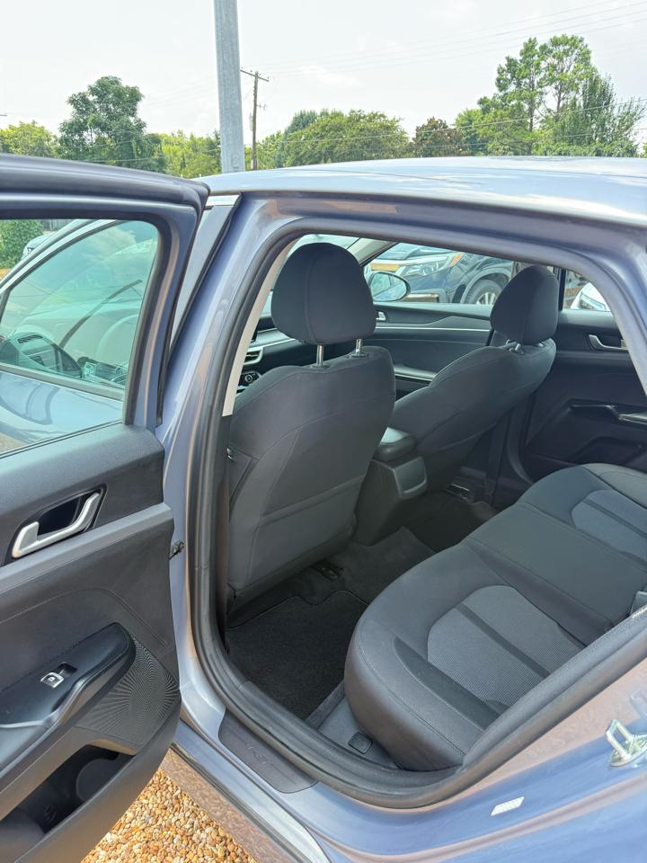 Kia K5 LX 2022