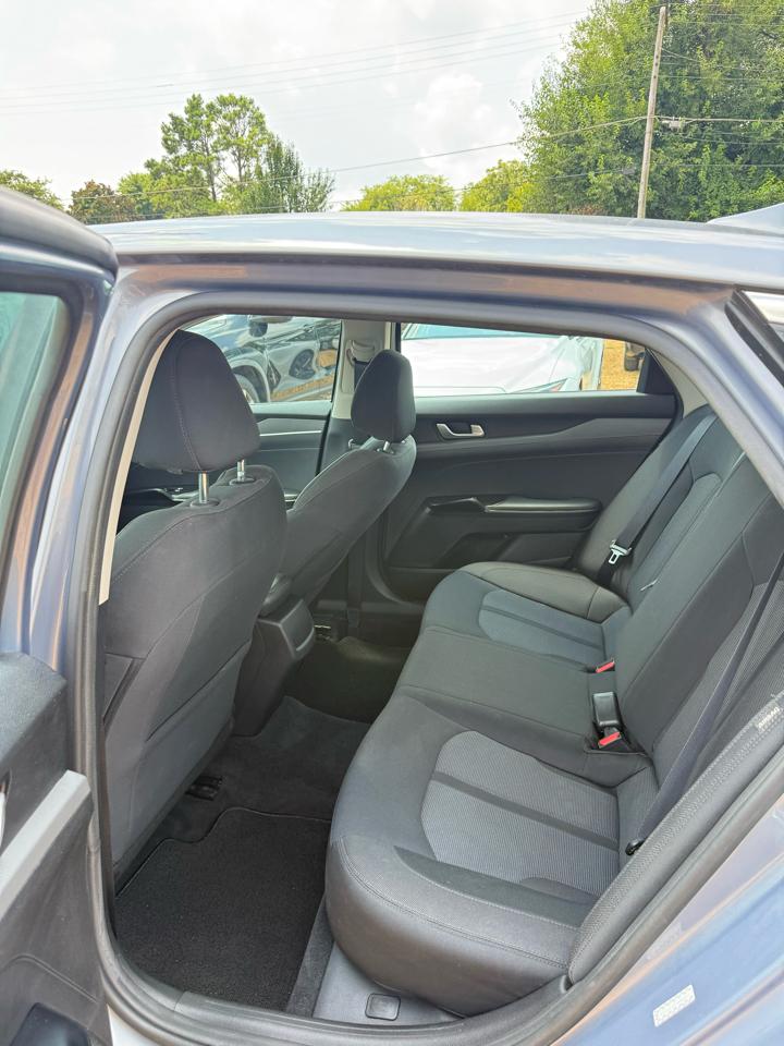Kia K5 LX 2022