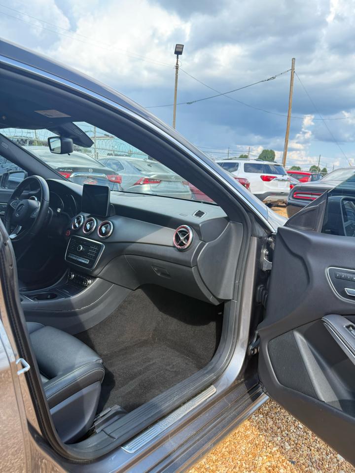 Mercedes-Benz CLA-Class CLA250 4MATIC 2017