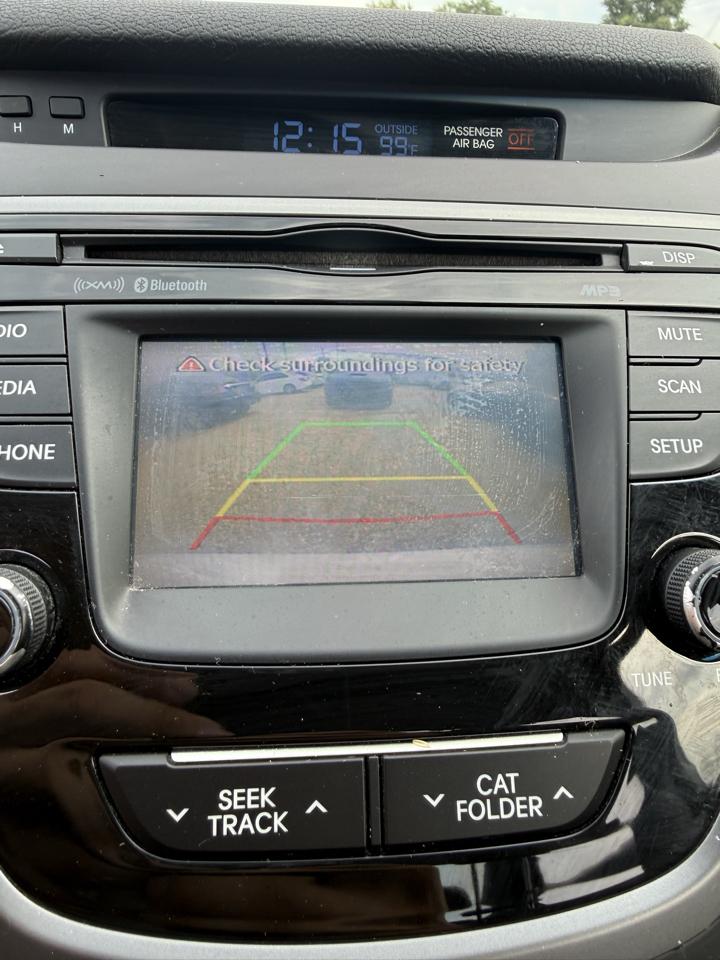 Hyundai Elantra SE 6AT 2015