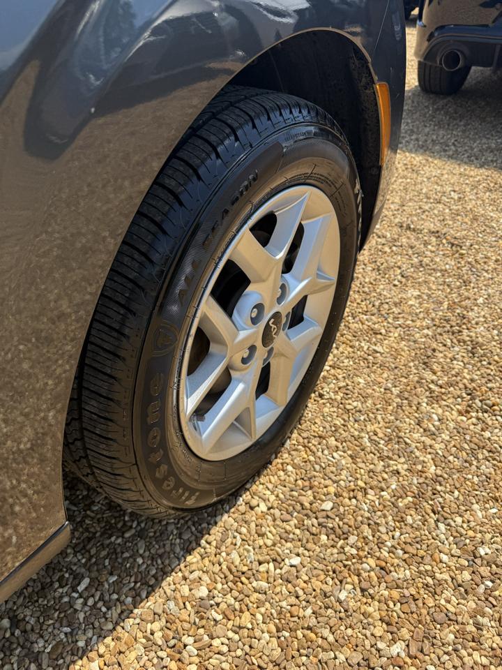 Kia Soul LX CVT 2022