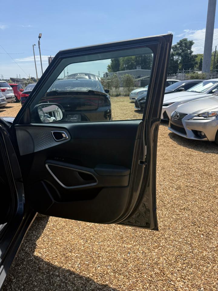 Kia Soul LX CVT 2022