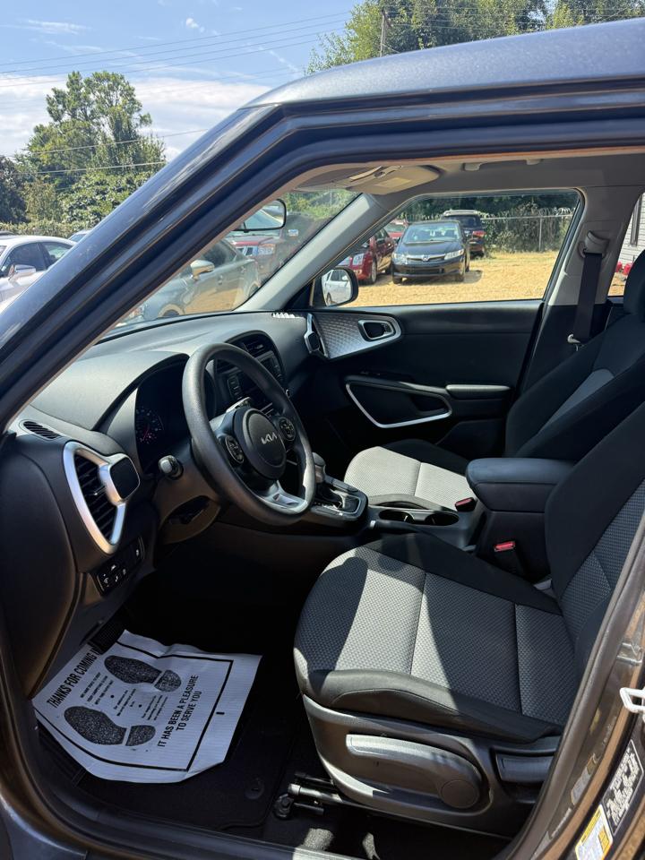 Kia Soul LX CVT 2022