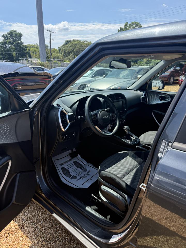 Kia Soul LX CVT 2022
