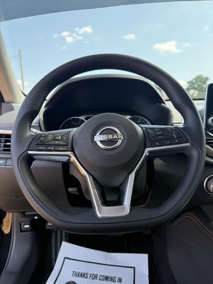 Nissan Altima 2.5 SV 2023