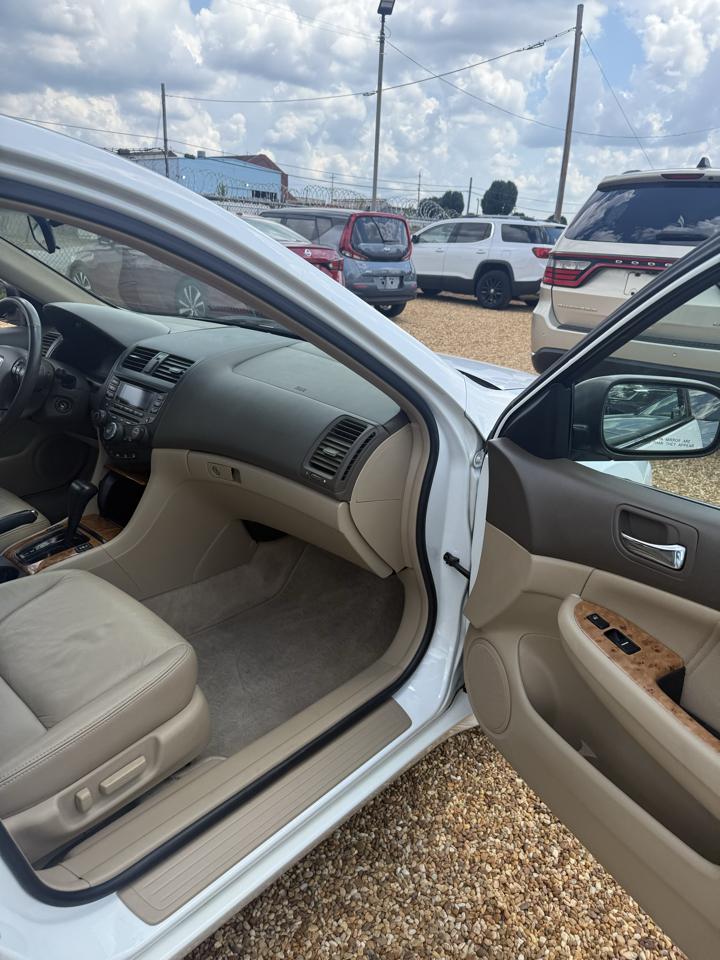 Honda Accord EX V-6 Sedan AT with XM Radio 2004