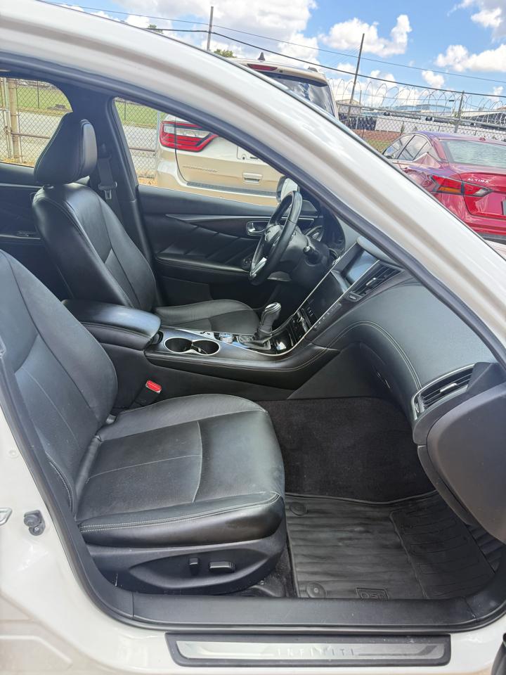 Infiniti Q50 3.0t Sensory 2021