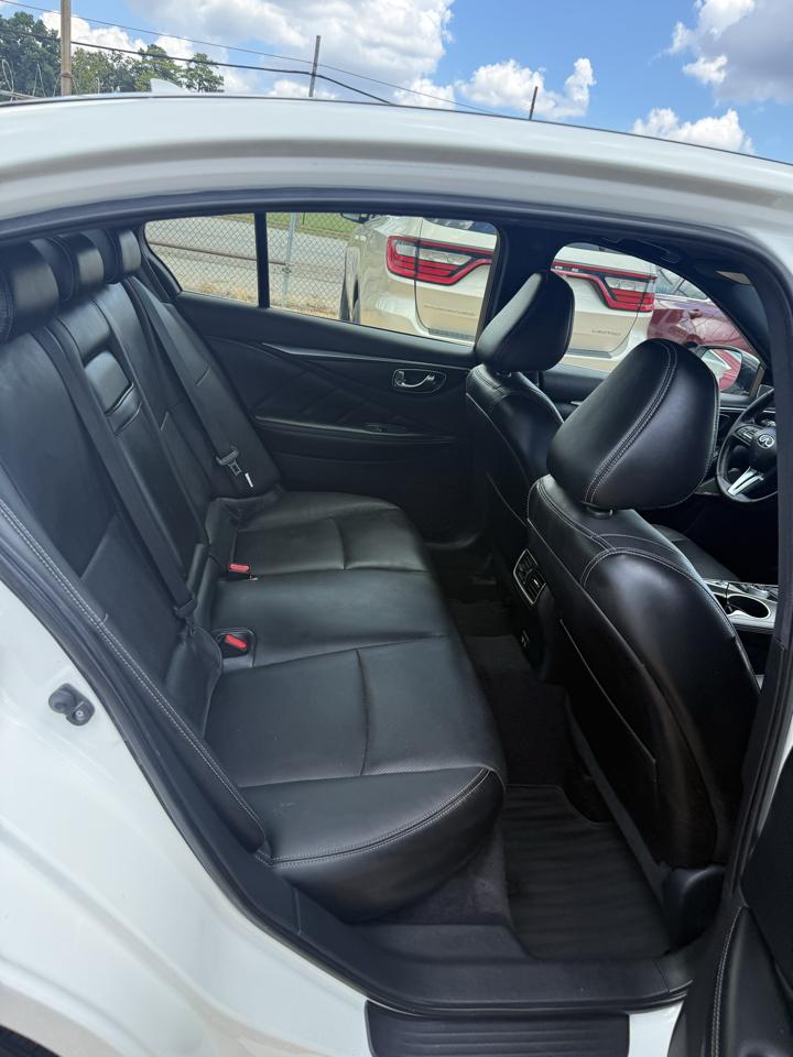 Infiniti Q50 3.0t Sensory 2021