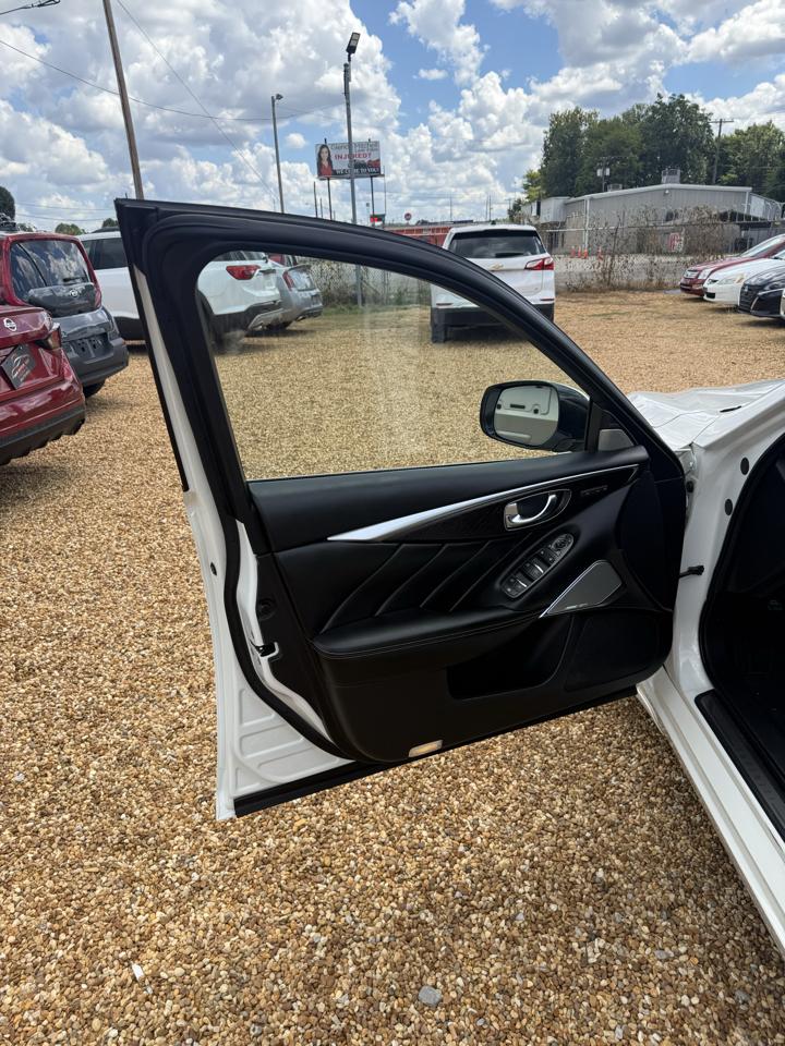 Infiniti Q50 3.0t Sensory 2021