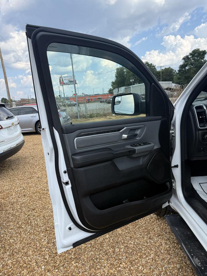 RAM 1500 Big Horn Quad Cab 2WD 2022