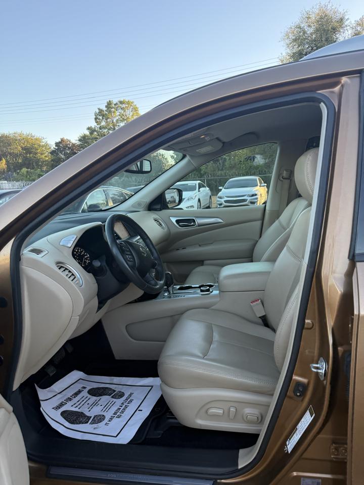 Nissan Pathfinder Platinum 4WD 2017
