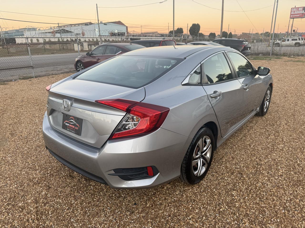 Honda Civic LX Sedan CVT 2016