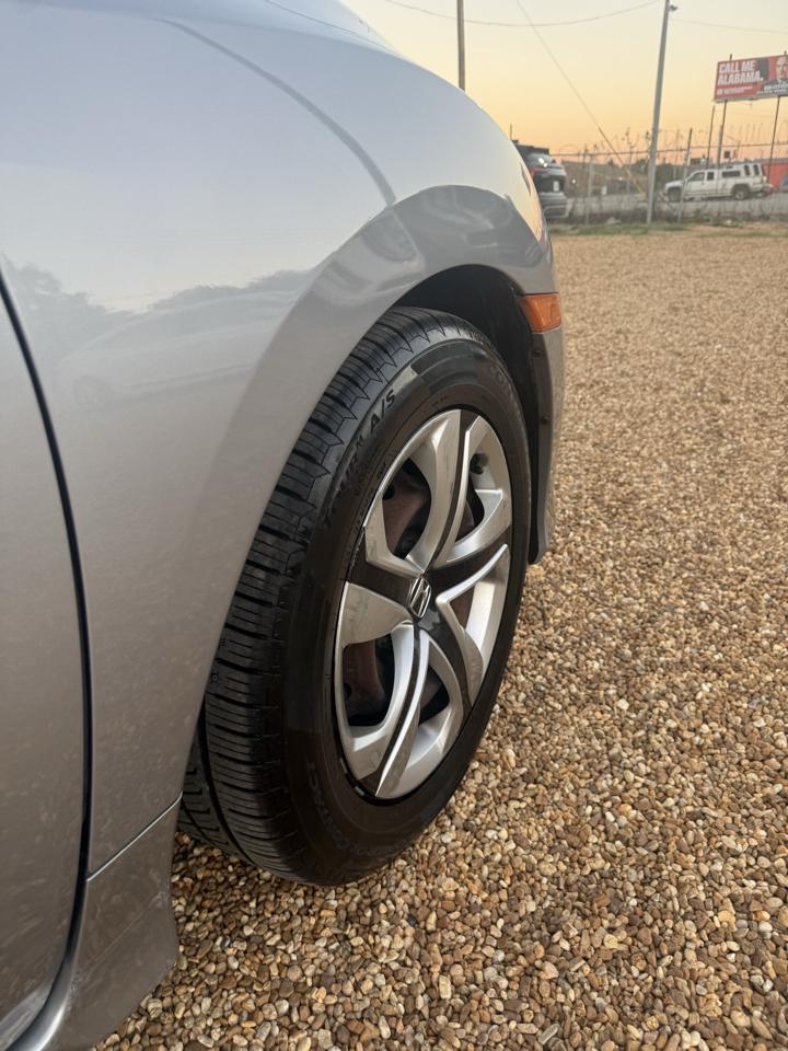 Honda Civic LX Sedan CVT 2016