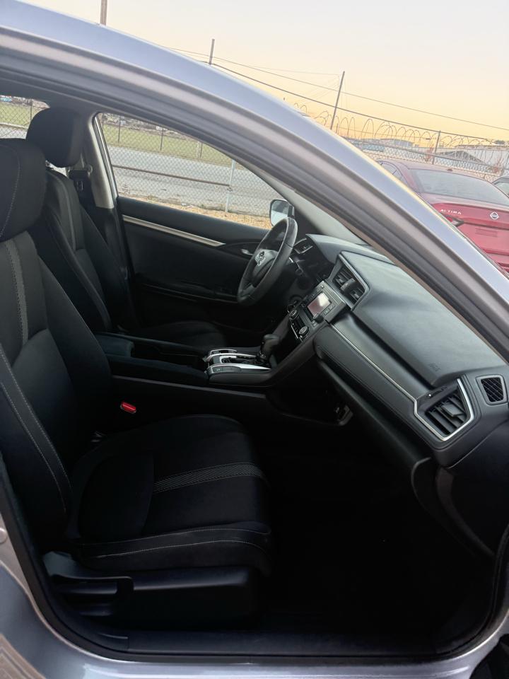 Honda Civic LX Sedan CVT 2016