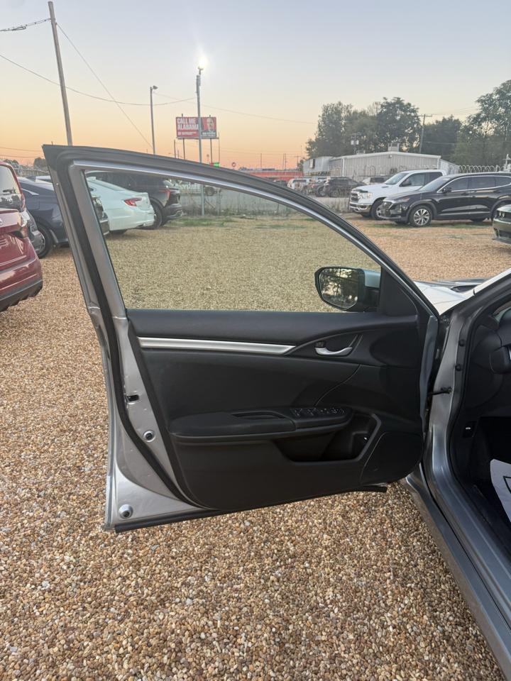 Honda Civic LX Sedan CVT 2016