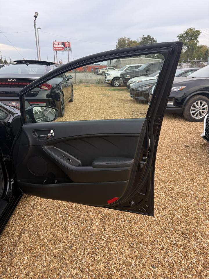 Kia Forte LX w/Popular Package 2016