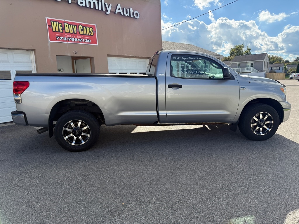 Toyota Tundra  2007