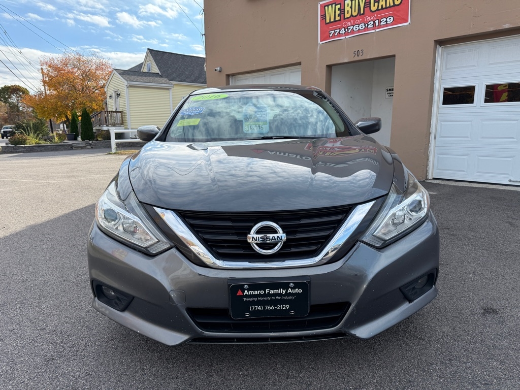 Nissan Altima  2016
