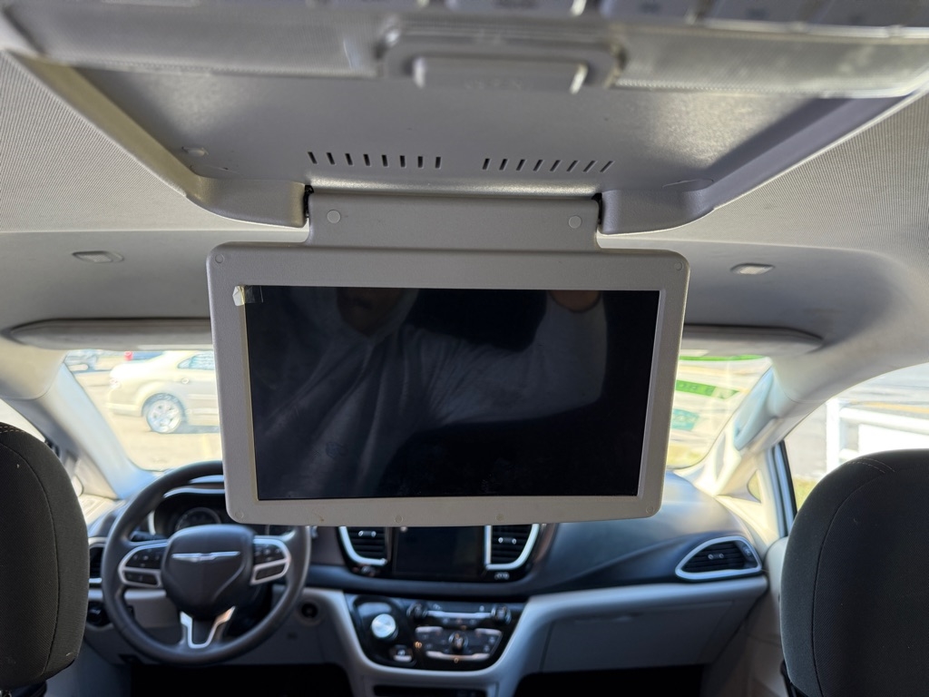 Chrysler Pacifica  2017