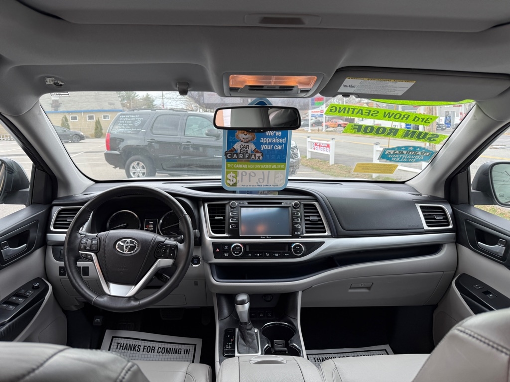 Toyota Highlander  2015