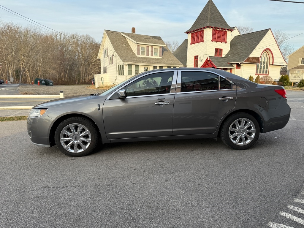 Lincoln MKZ  2011