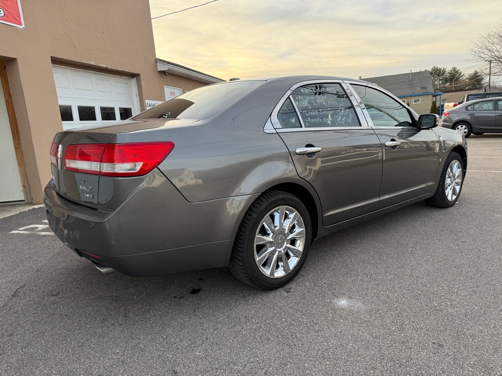 Lincoln MKZ  2011