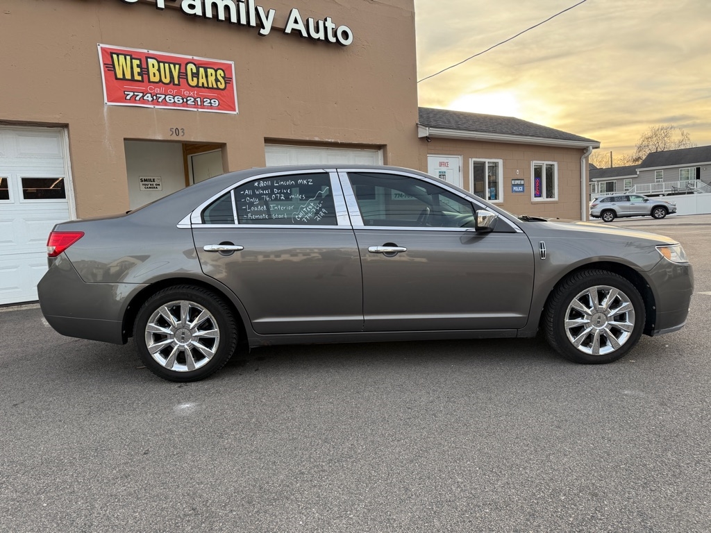 Lincoln MKZ  2011