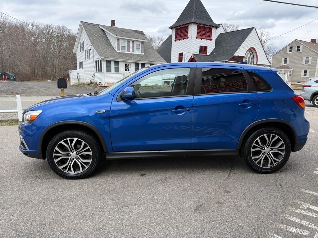 Mitsubishi Outlander Sport  2018